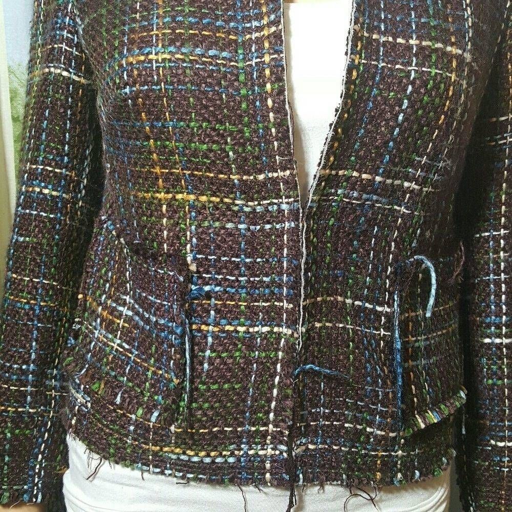 View Blazer 4 - Picture 4 of 4